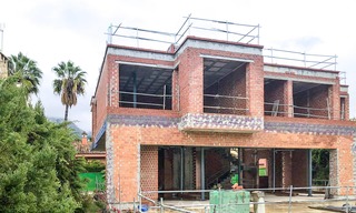 Te koop: ruwbouw villa in een luxe urbanisatie nabij het strand, Golden Mile, Marbella 7634 