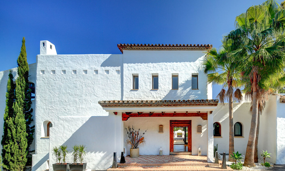 Exclusieve luxe villa in Mediterrane stijl te koop - Nueva Andalucia, Marbella 7654