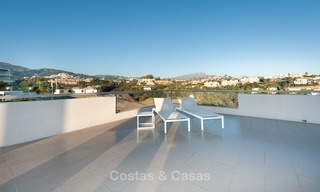 Ruim, licht en modern luxe penthouse appartement te koop met golf en zeezicht in Marbella - Benahavis 7724 