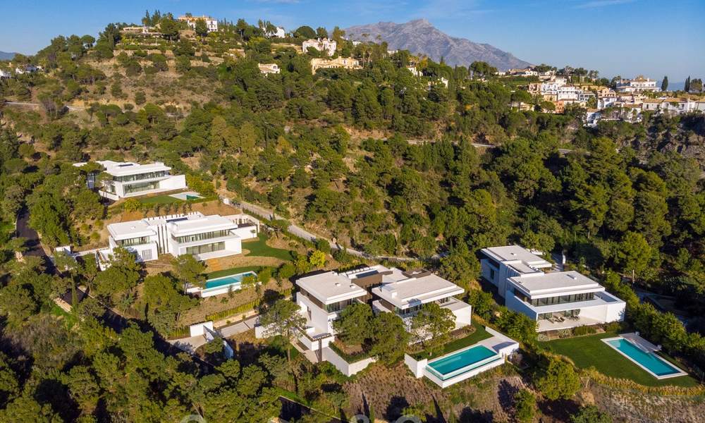 Nieuwe eigentijdse luxe villa's met zeezicht te koop, in een exclusieve urbanisatie in Benahavis - Marbella 21656