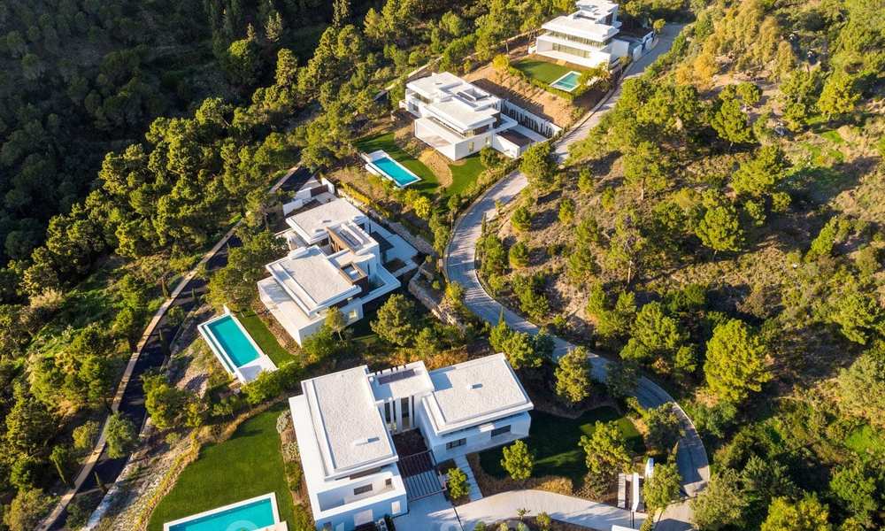 Nieuwe eigentijdse luxe villa's met zeezicht te koop, in een exclusieve urbanisatie in Benahavis - Marbella 21662