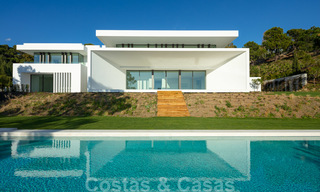 Nieuwe eigentijdse luxe villa's met zeezicht te koop, in een exclusieve urbanisatie in Benahavis - Marbella 21663 