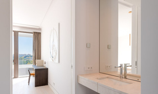 Nieuwe eigentijdse luxe villa's met zeezicht te koop, in een exclusieve urbanisatie in Benahavis - Marbella 37248 