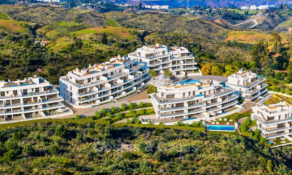 Nieuwe moderne frontline golf appartementen met uitzicht op zee te koop in een luxe resort in Mijas, Costa del Sol. Instapklaar! Laatste penthouses! 8966