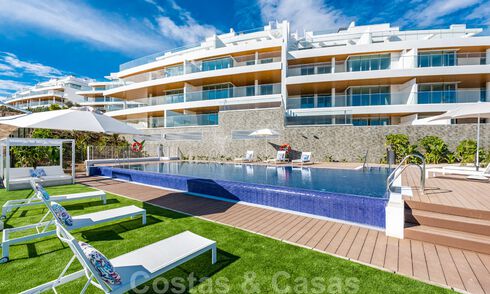 Nieuwe moderne frontline golf appartementen met uitzicht op zee te koop in een luxe resort - Mijas, Costa del Sol. Instapklaar! 39706