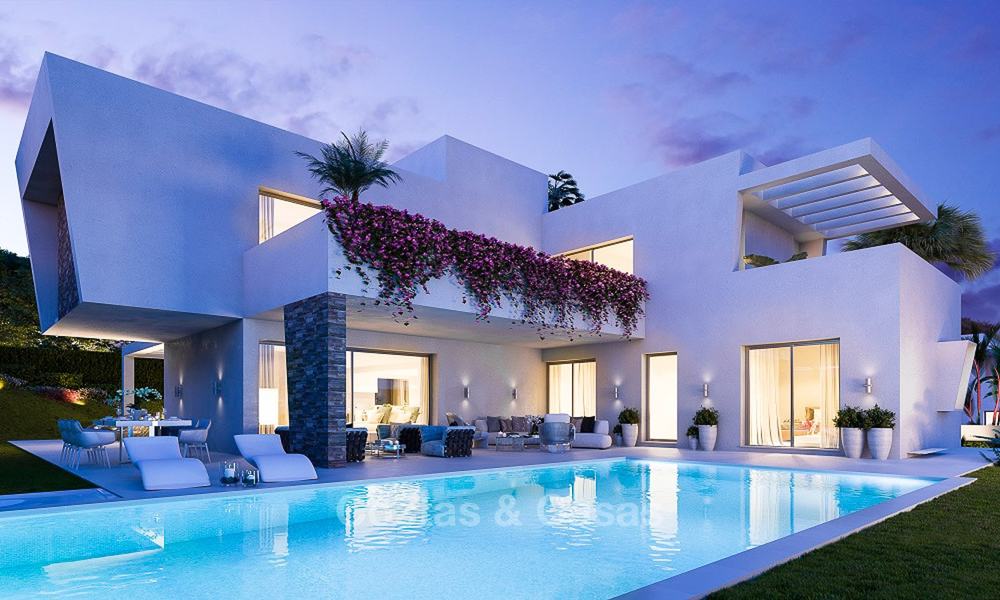 Ideaal gelegen en aantrekkelijk geprijsde moderne luxe villa's te koop, Estepona - Marbella 7894
