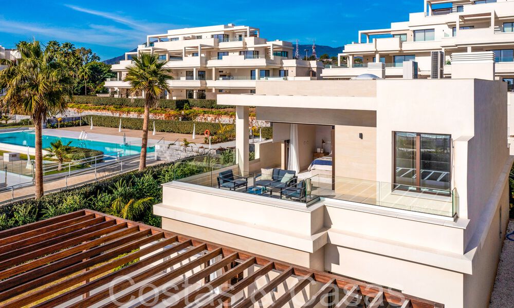 Luxueuze eerstelijns strandvilla te koop in een nieuw, exclusief complex, New Golden Mile, Marbella - Estepona 69823