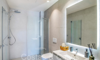 Luxueuze eerstelijns strandvilla te koop in een nieuw, exclusief complex, New Golden Mile, Marbella - Estepona 69828 