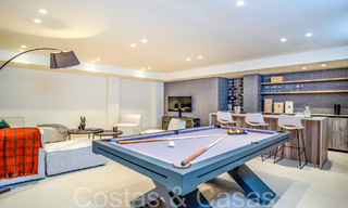 Luxueuze eerstelijns strandvilla te koop in een nieuw, exclusief complex, New Golden Mile, Marbella - Estepona 69841 