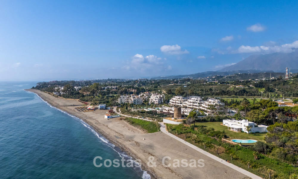Luxueuze nieuwe eerstelijn strandappartementen te koop in een exclusief complex, New Golden Mile, Marbella - Estepona 783560