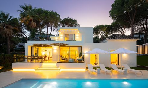 Prachtige gerenoveerde luxe villa te koop in Nueva Andalucia's Golf Valley - Marbella 8159