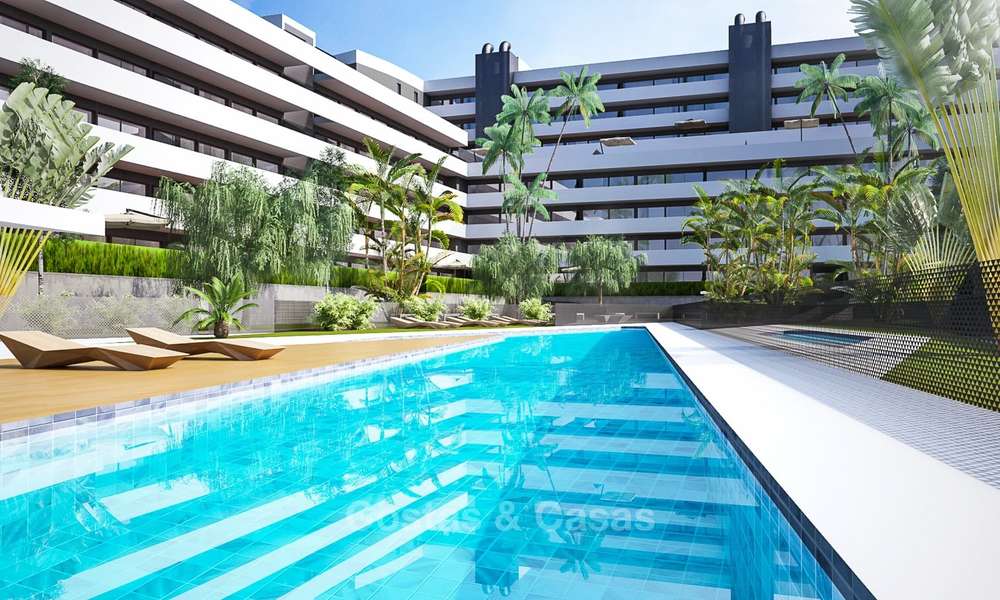 Nieuwe, aantrekkelijk geprijsde, moderne appartementen te koop, op loopafstand van het strand en voorzieningen, Estepona 8172