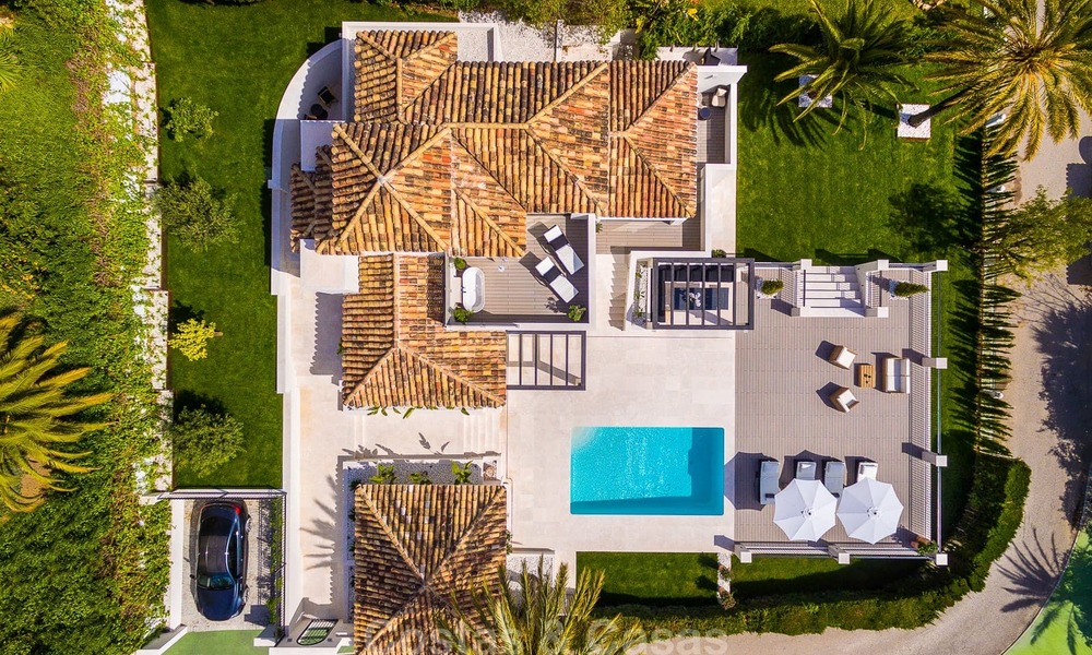 Heerlijke gerenoveerde luxe villa met zeezicht te koop, in Nueva Andalucía´s Golf Valley, Marbella 8209