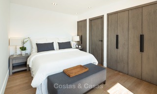 Heerlijke gerenoveerde luxe villa met zeezicht te koop, in Nueva Andalucía´s Golf Valley, Marbella 8225 