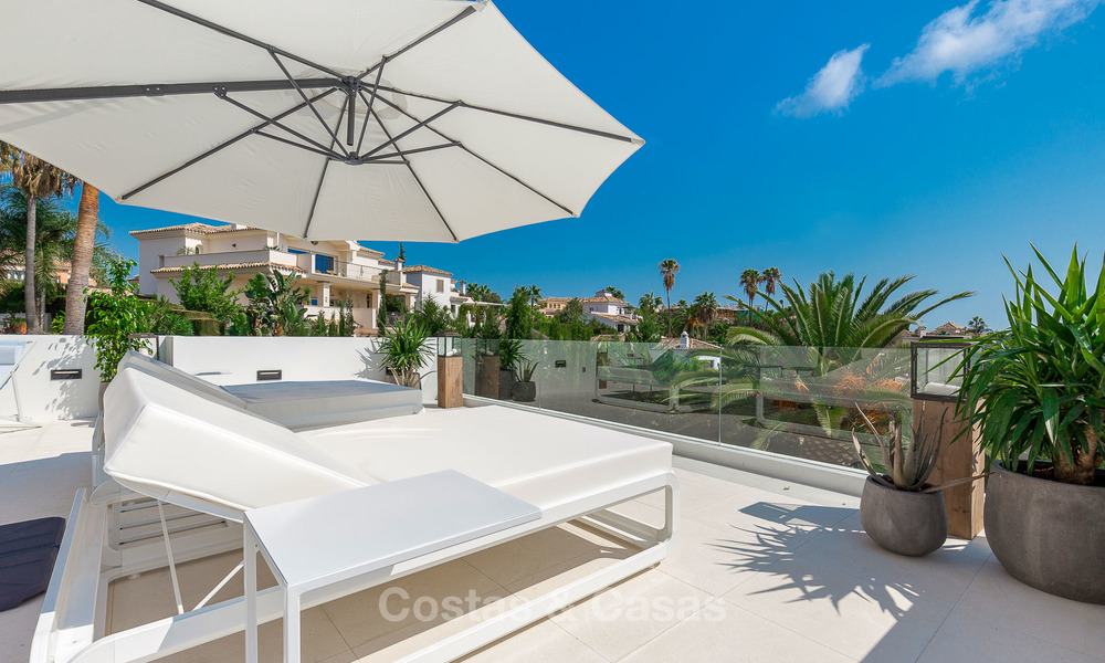 Instapklaar! Volledig gerenoveerde villa in Andalusische stijl te koop, Golf Valley, Nueva Andalucía, Marbella 8367
