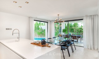 Instapklaar! Volledig gerenoveerde villa in Andalusische stijl te koop, Golf Valley, Nueva Andalucía, Marbella 8380 