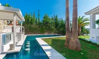 Instapklaar! Volledig gerenoveerde villa in Andalusische stijl te koop, Golf Valley, Nueva Andalucía, Marbella 8396 