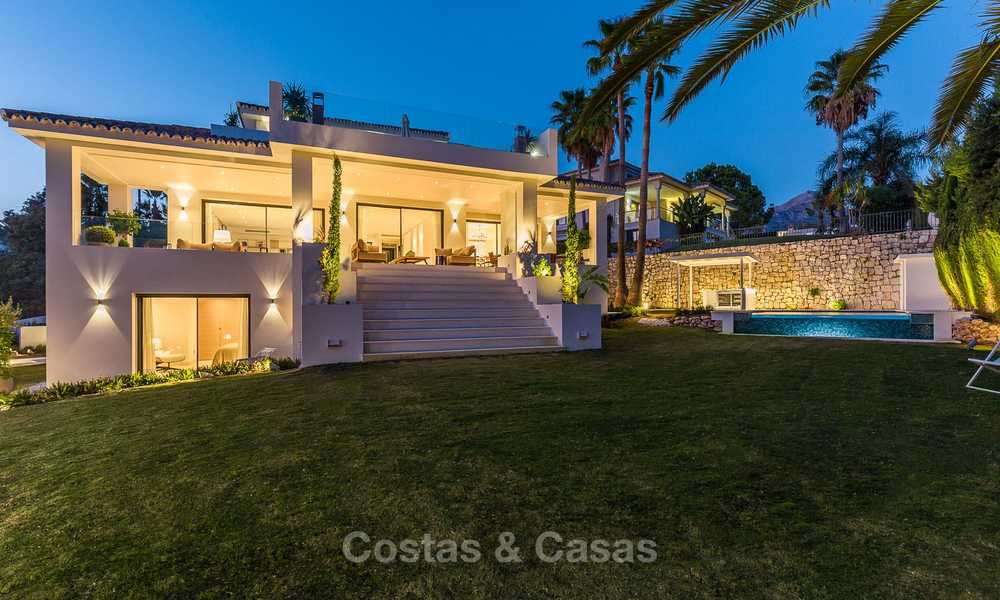 Instapklaar! Volledig gerenoveerde villa in Andalusische stijl te koop, Golf Valley, Nueva Andalucía, Marbella 8403