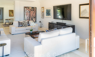Luxueuze villa in traditionele stijl met prachtig uitzicht op zee te koop, Benahavis - Marbella 37120 
