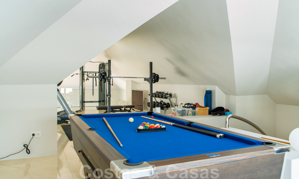 Luxueuze villa in traditionele stijl met prachtig uitzicht op zee te koop, Benahavis - Marbella 37124