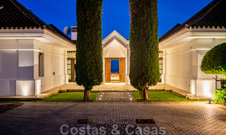 Luxueuze villa in traditionele stijl met prachtig uitzicht op zee te koop, Benahavis - Marbella 37163 