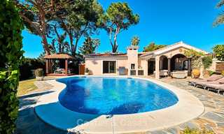 Gezellige en luxe traditionele villa met zeezicht te koop, met separaat gastenverblijf, instapklaar - Elviria, Marbella 8806 