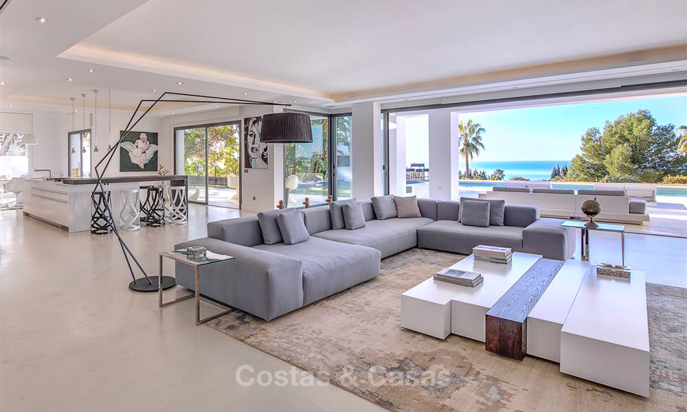 Oogstrelende luxe moderne designer villa met zeezicht te koop in de exclusieve wijk Sierra Blanca - Golden Mile, Marbella 8908