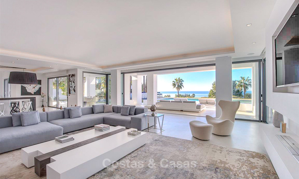 Oogstrelende luxe moderne designer villa met zeezicht te koop in de exclusieve wijk Sierra Blanca - Golden Mile, Marbella 8907