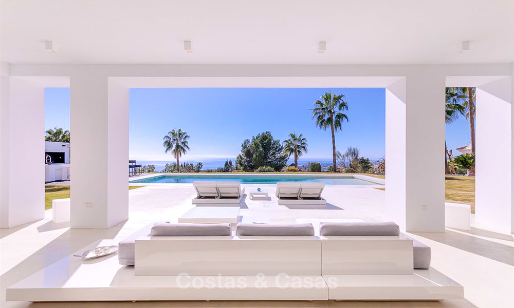 Oogstrelende luxe moderne designer villa met zeezicht te koop in de exclusieve wijk Sierra Blanca - Golden Mile, Marbella 8909