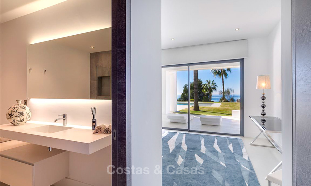 Oogstrelende luxe moderne designer villa met zeezicht te koop in de exclusieve wijk Sierra Blanca - Golden Mile, Marbella 8926
