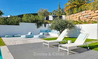 Dringende verkoop! Oogstrelende moderne luxe villa met golf- en zeezicht te koop, instapklaar - Benahavis, Marbella 9315 