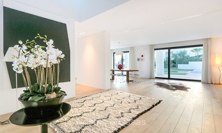Dringende verkoop! Oogstrelende moderne luxe villa met golf- en zeezicht te koop, instapklaar - Benahavis, Marbella 9341 
