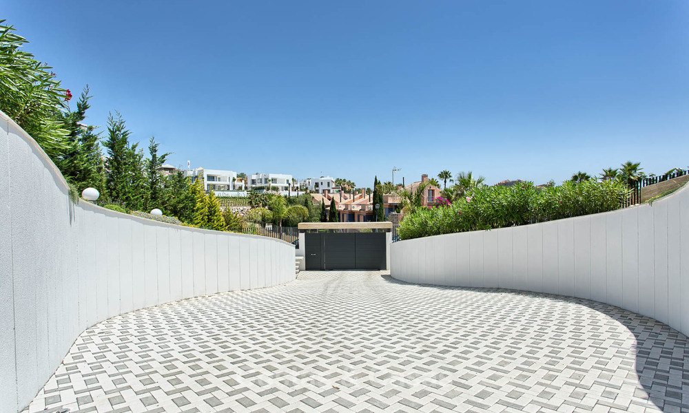 Unieke, moderne luxe villa in de Golf Vallei van Nueva Andalucía, Marbella 9274