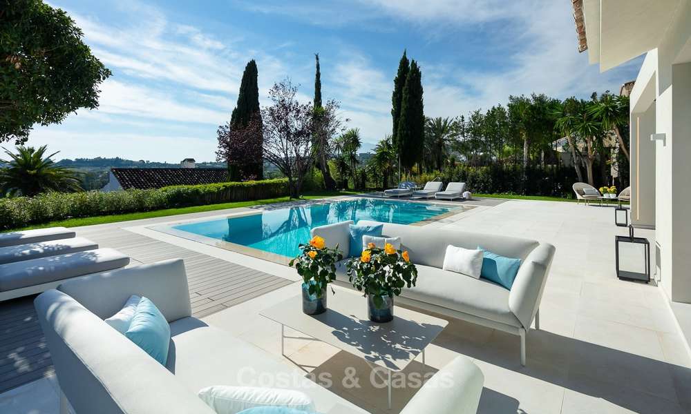Charmante gerenoveerde luxe villa te koop in de Golf Valley, instapklaar - Nueva Andalucia, Marbella 9406