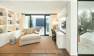 Prestigieuze gerenoveerde luxe villa te koop, eerstelijn golf, Nueva Andalucía, Marbella 9426 