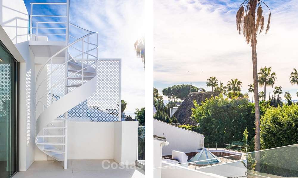 Zeer elegante moderne luxe villa te koop, strandzijde Puerto Banus, Marbella 9508