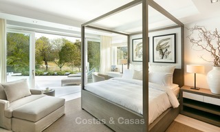 Sublieme gerenoveerde luxe villa te koop, eerstelijn golf Las Brisas - Nueva Andalucia, Marbella 9600 
