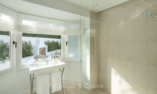 Sublieme gerenoveerde luxe villa te koop, eerstelijn golf Las Brisas - Nueva Andalucia, Marbella 9607 