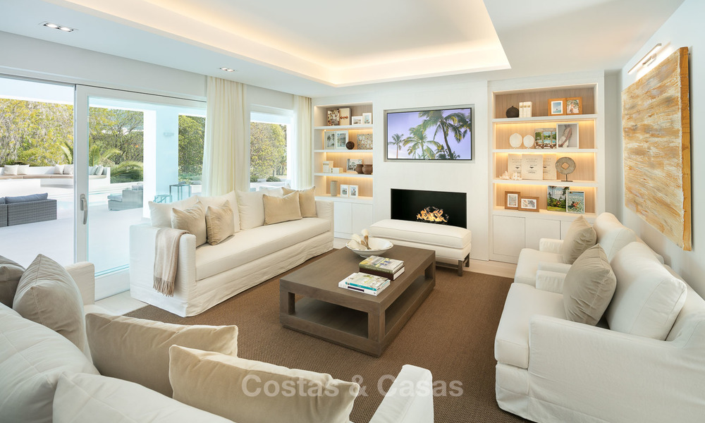Sublieme gerenoveerde luxe villa te koop, eerstelijn golf Las Brisas - Nueva Andalucia, Marbella 9611