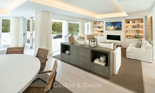 Sublieme gerenoveerde luxe villa te koop, eerstelijn golf Las Brisas - Nueva Andalucia, Marbella 9612 