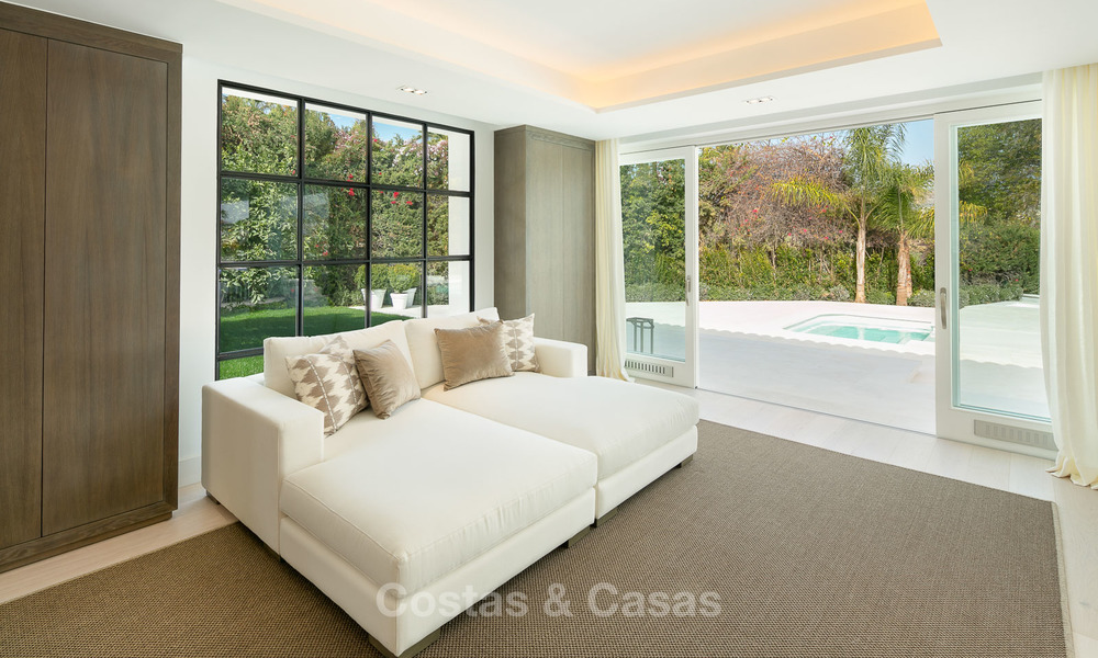 Sublieme gerenoveerde luxe villa te koop, eerstelijn golf Las Brisas - Nueva Andalucia, Marbella 9615