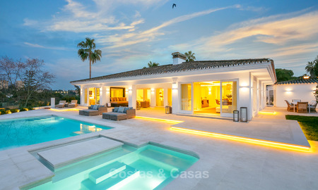 Sublieme gerenoveerde luxe villa te koop, eerstelijn golf Las Brisas - Nueva Andalucia, Marbella 9627