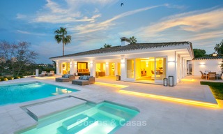 Sublieme gerenoveerde luxe villa te koop, eerstelijn golf Las Brisas - Nueva Andalucia, Marbella 9627 