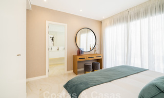 Stijlvolle nieuwe half vrijstaande luxe villa's te koop, New Golden Mile, Marbella - Estepona. Oplevering nakend. Laatste huizen! 35240 