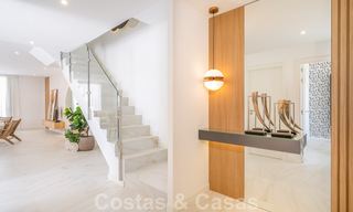 Stijlvolle nieuwe half vrijstaande luxe villa's te koop, New Golden Mile, Marbella - Estepona. Oplevering nakend. Laatste huizen! 35253 