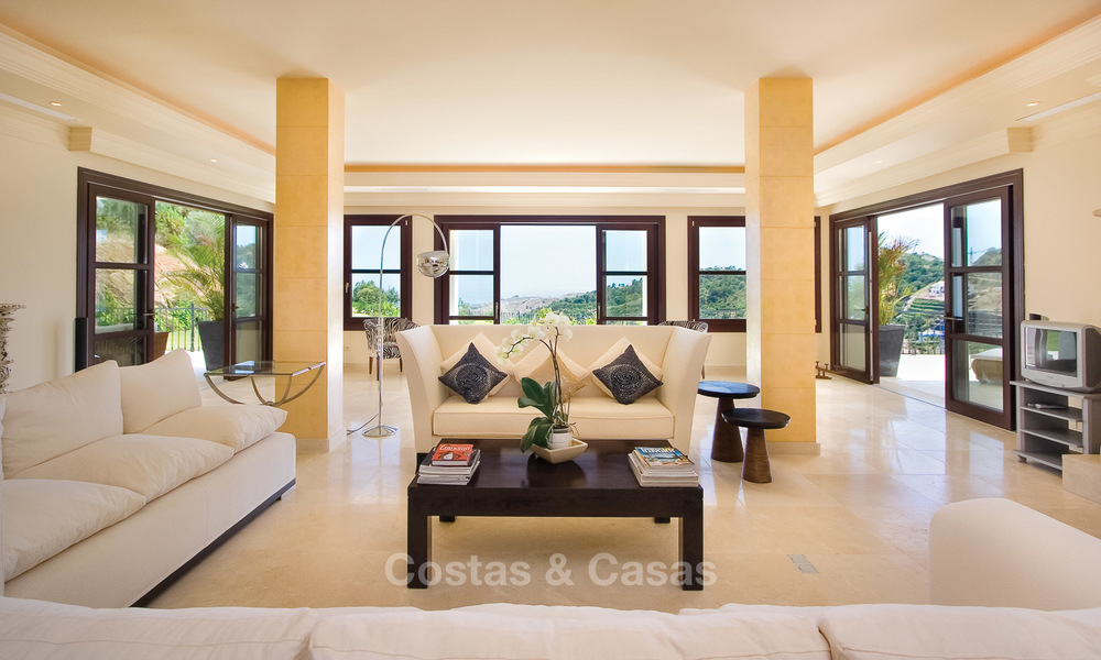 Sterk in prijs verlaagd! Exclusieve Villa te koop in La Zagaleta, Marbella - Benahavis 9155