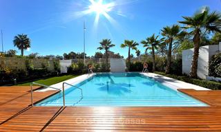 Instapklaar gloednieuw modern penthouse appartement te koop, op loopafstand van het strand en het stadscentrum - San Pedro, Marbella 10184 