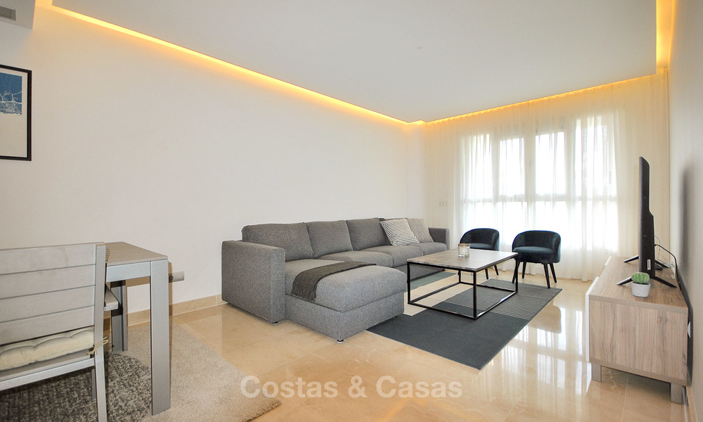 Nieuw modern appartement te koop, op loopafstand van het strand en het stadscentrum - strandzijde San Pedro, Marbella 10324