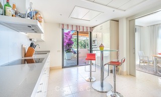 Indrukwekkend en luxueus modern penthouse appartement met panoramisch zeezicht te koop, Marbella East 10287 