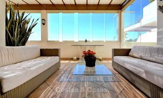Spectaculair penthouse appartement met panoramisch zicht over de bergen, vallei en zee te koop, Nueva Andalucía, Marbella 10359 
